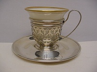 12-lenox-demitasses-in-gorham-sterling-holders-d-set1-640x480.jpg