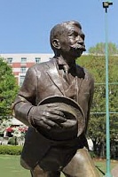 Pierre de Coubertin_Atlanta_Centennial Olympic Park_2.jpg