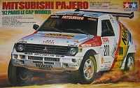 07_1992 Mitsubishi Pajero.jpg